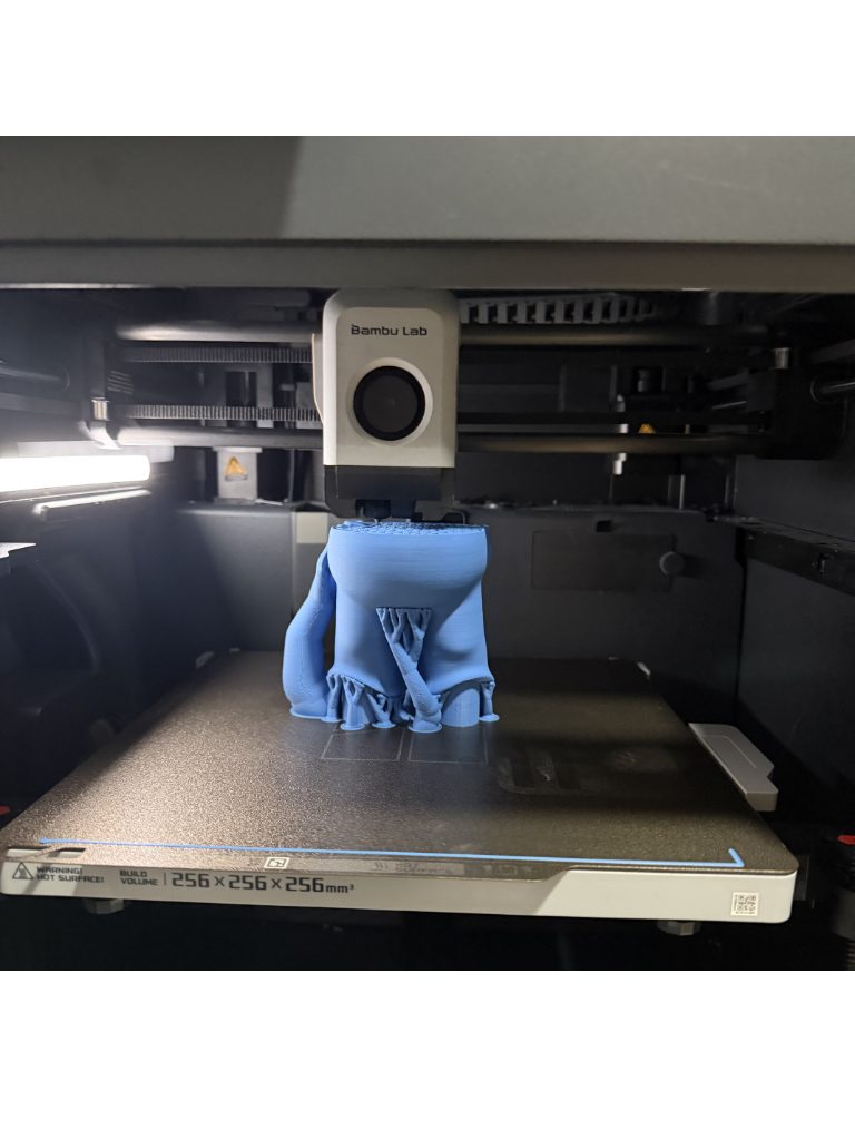3D štampač u radu